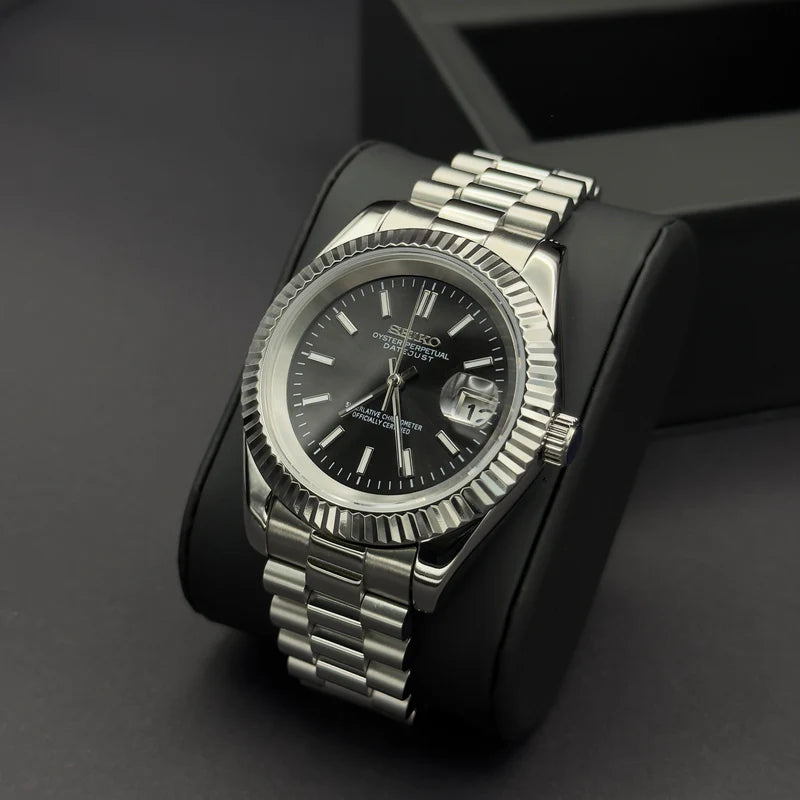 Seiko Datejust Schwarz