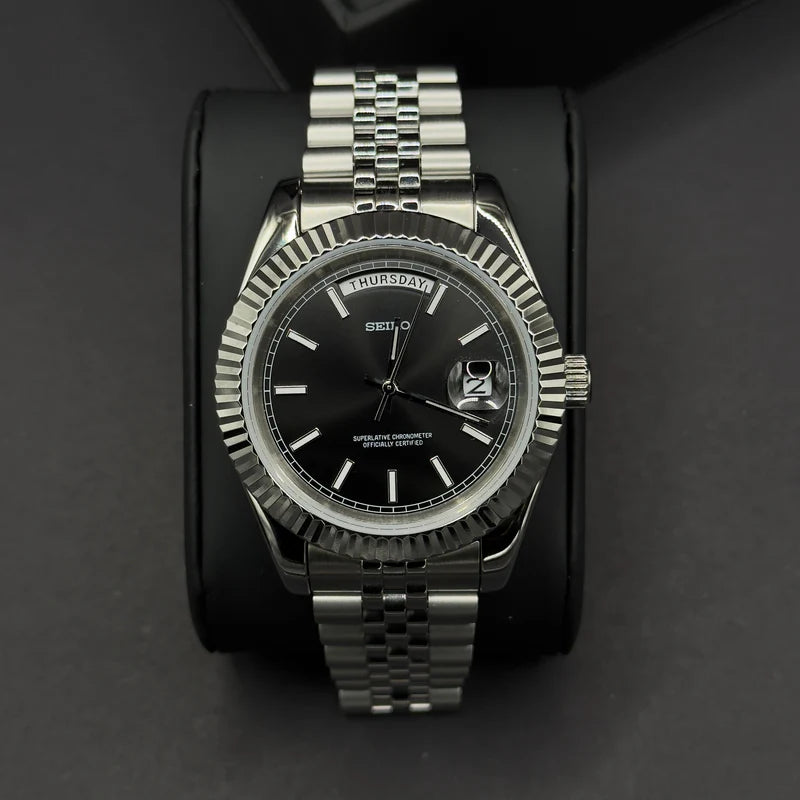 Seiko Day-Date Schwarz