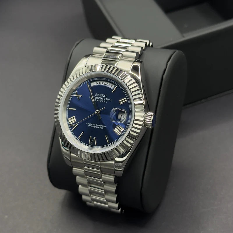 Seiko Day-Date Römisch Blau