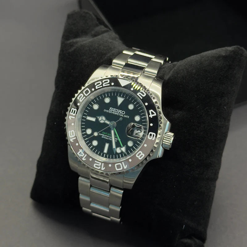 Seiko GMT Master II Bruce Wayne