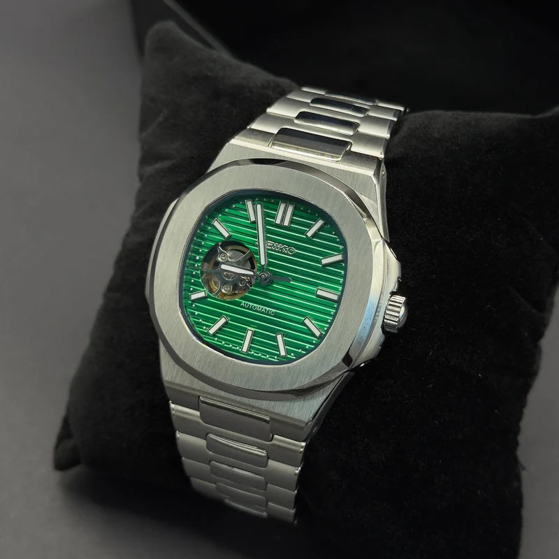 Seiko Nautilus Skeleton Grün